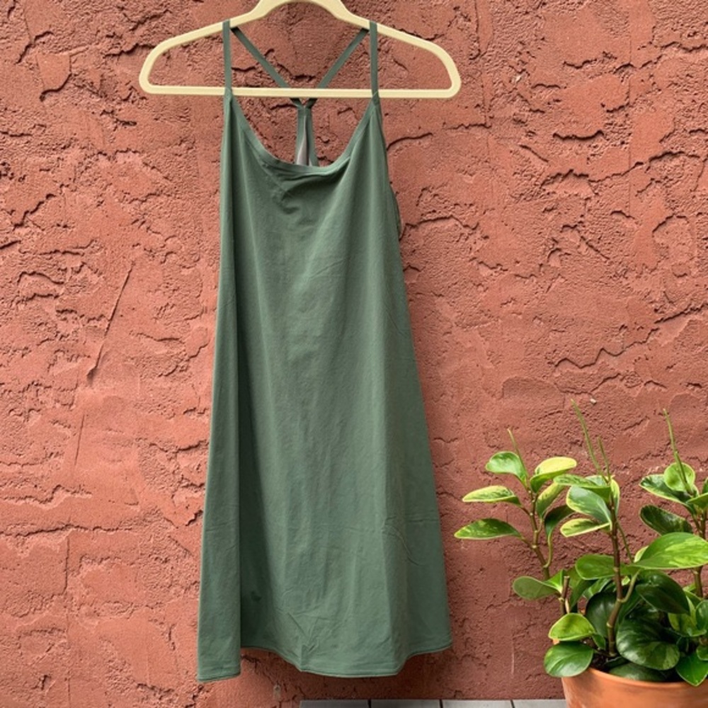 Outdoor voices exercise dress in green